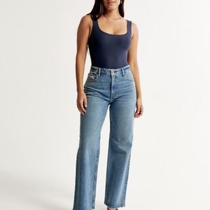 Abercrombie & Fitch Curve Love High Rise 90s Relaxed Jean